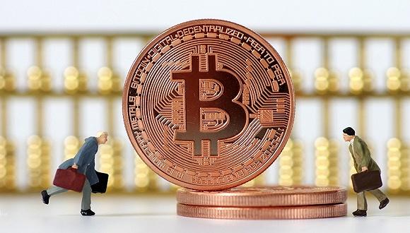 挖矿比特币崩了(比特币挖矿出现过矿难)
