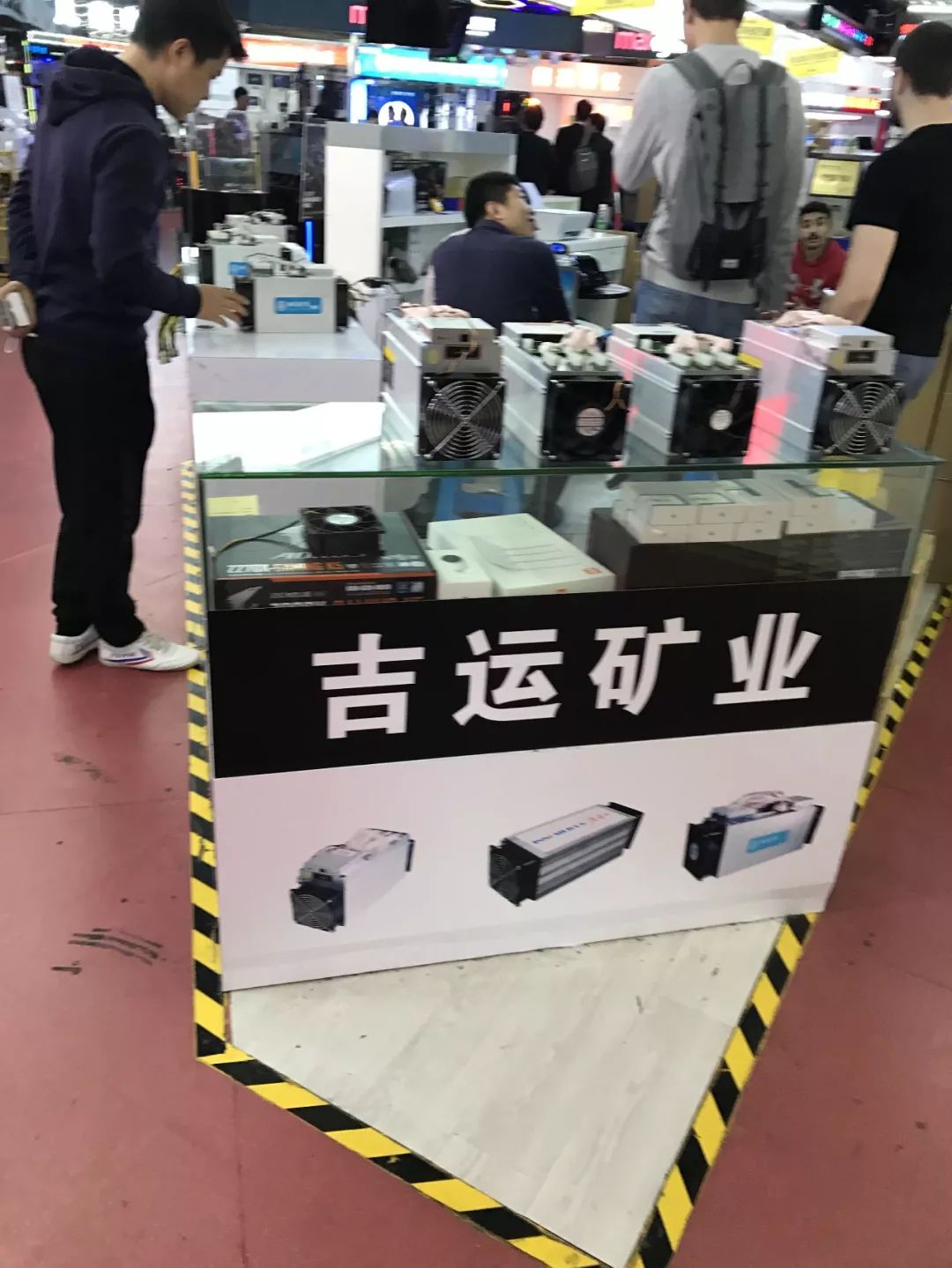 最大算力比特币矿机j(比特币矿机算力最高是哪款)