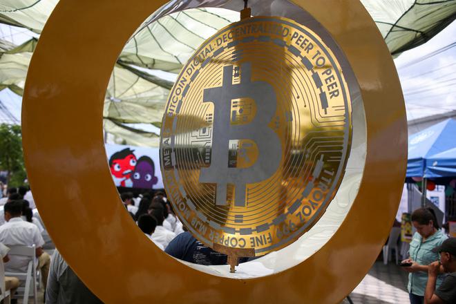 比特币请求(比特币交易受限)