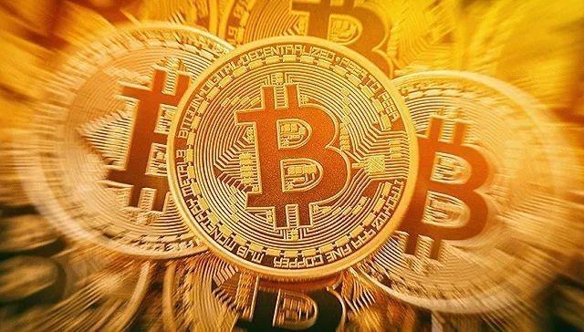 买比特币一年挣千万(买比特币一年挣千万赚多少)